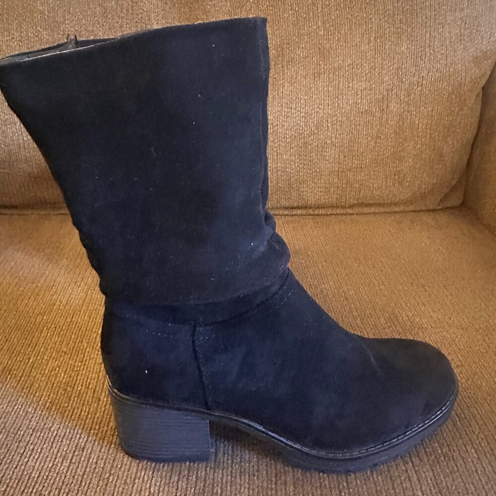Black suede boots